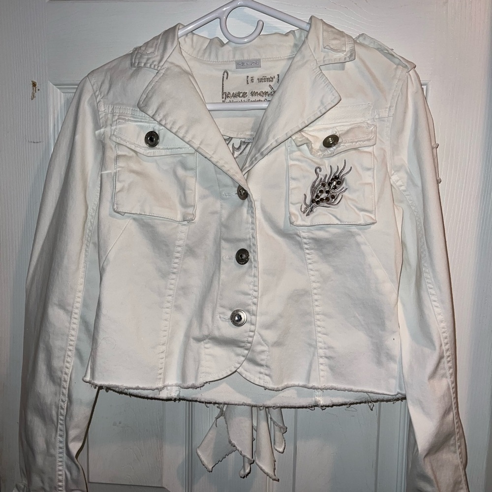 Jacket - Picture 3 of 4